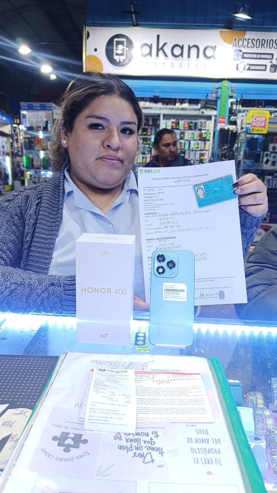 Cliente satisfecho con producto